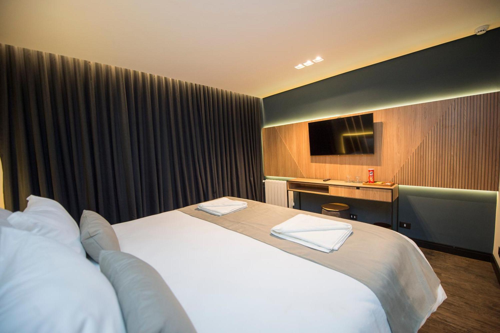 Pinot Hotel Campos do Jordao Exterior photo